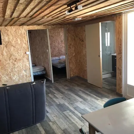 Chalet 1 Verrieres (Vienne)